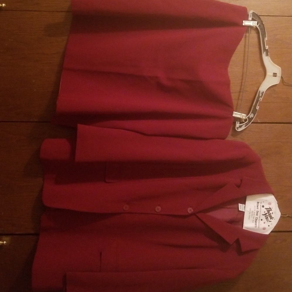 2pc Burgundy skirt set